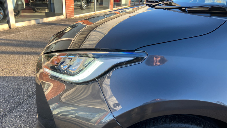 Toyota Yaris 1.5 Hybrid Design 5dr CVT Hybrid Hatchback